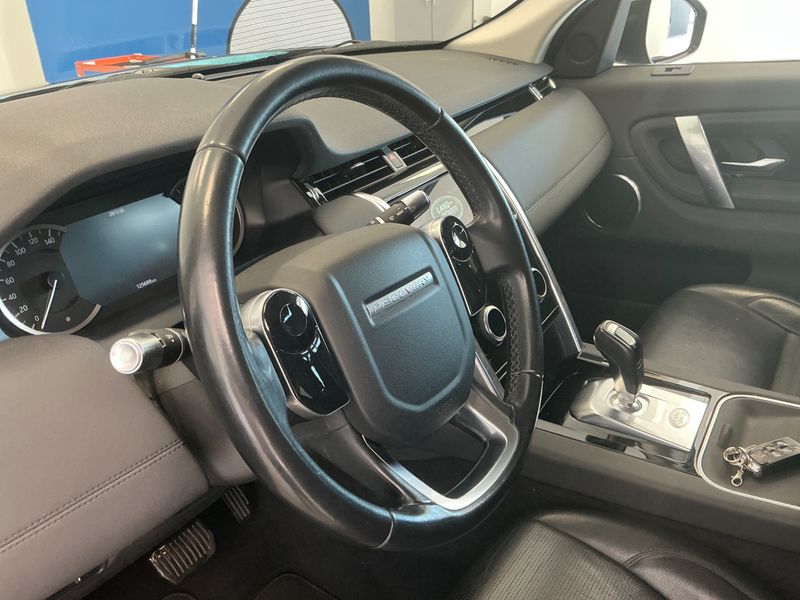 Land Rover Discovery Sport D150 S AWD 2019 – снимка 26