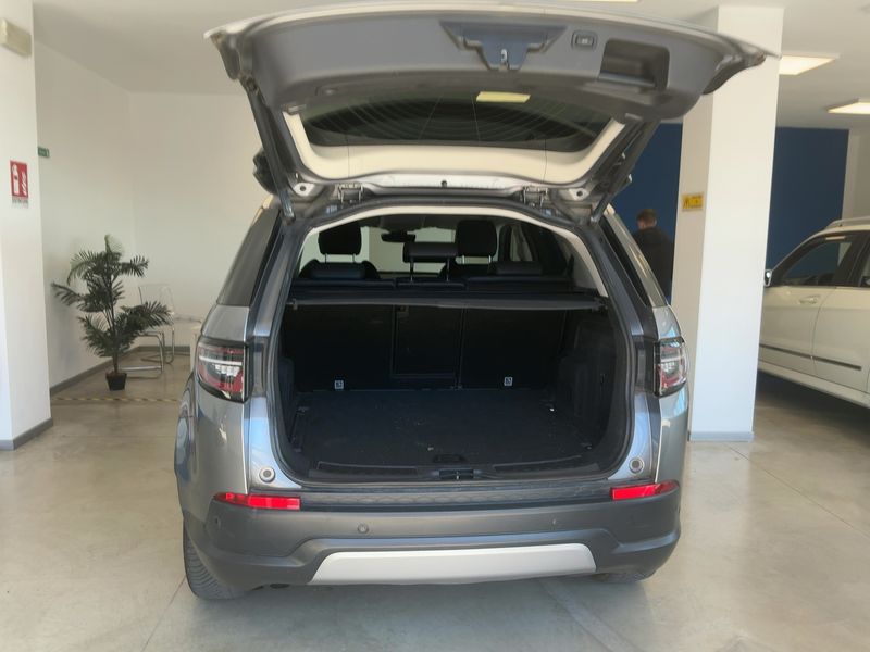 Land Rover Discovery Sport D150 S AWD 2019 – снимка 15