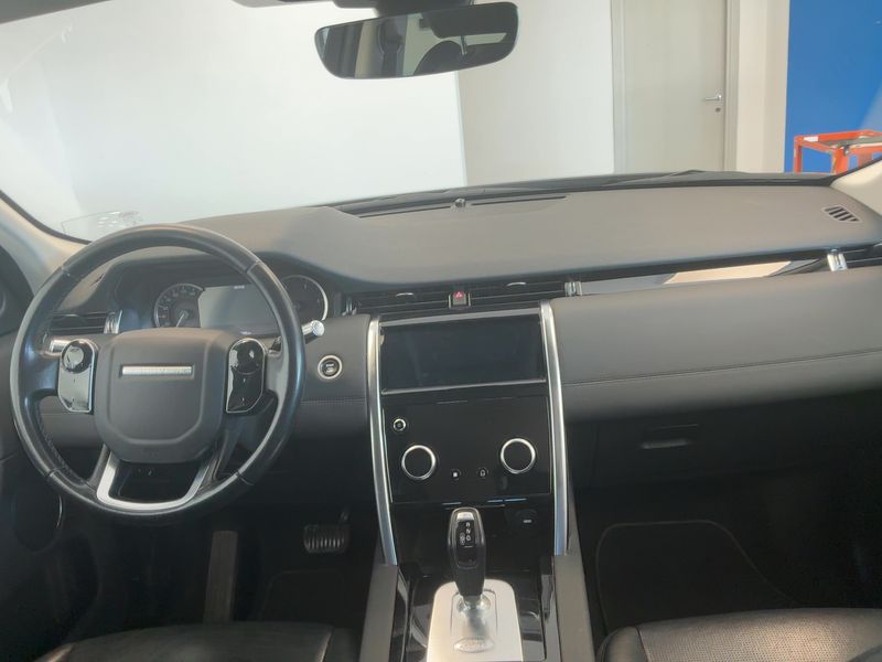 Land Rover Discovery Sport D150 S AWD 2019 – снимка 17