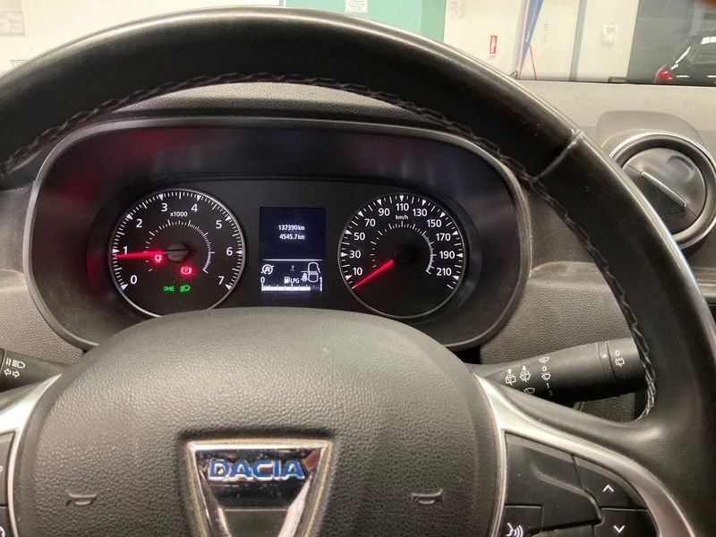 Dacia Duster 1.0 TCe LPG Prestige Up 2022 – снимка 18