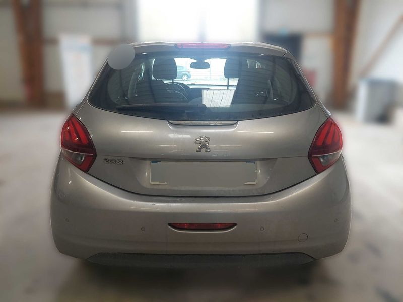 Peugeot 208 1.2 PureTech Blue Lease Active 2019 – снимка 4