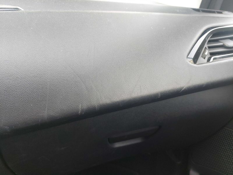 Peugeot 208 1.2 PureTech Blue Lease Active 2019 – снимка 41