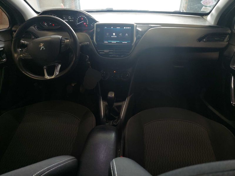 Peugeot 208 1.2 PureTech Blue Lease Active 2019 – снимка 11