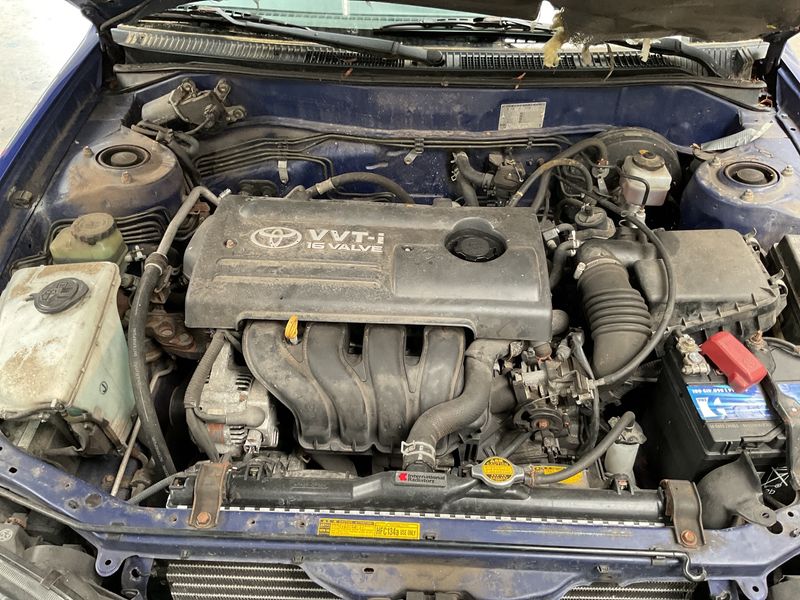 Toyota Corolla 1.6 Terra 2000 – снимка 5
