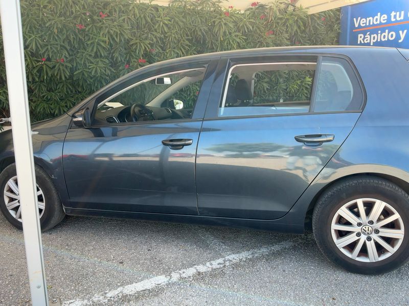 Volkswagen Golf VI 1.6 TDI Advance BlueMotion Tech 2012 – снимка 4
