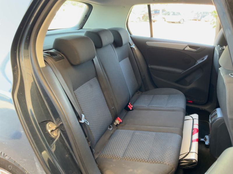 Volkswagen Golf VI 1.6 TDI Advance BlueMotion Tech 2012 – снимка 19