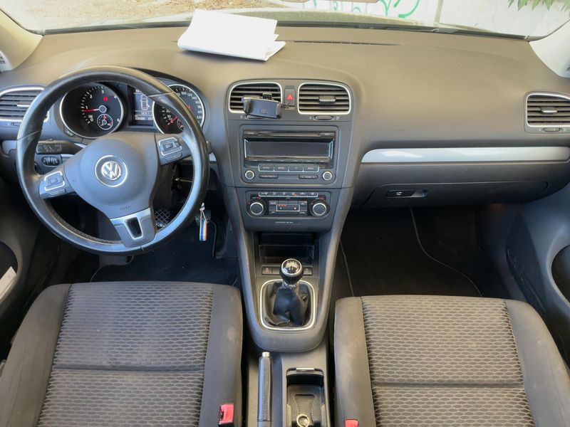 Volkswagen Golf VI 1.6 TDI Advance BlueMotion Tech 2012 – снимка 17