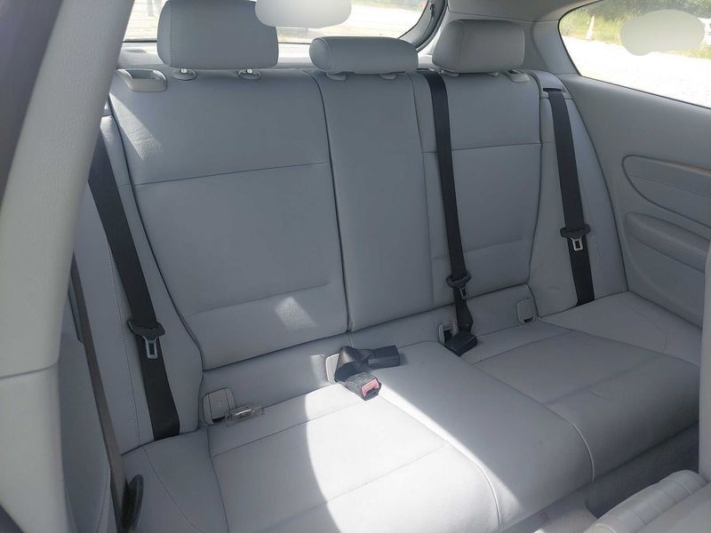 BMW 1er 118i 2008 – снимка 13