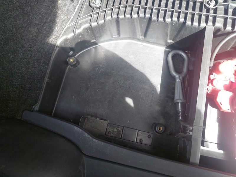 BMW 1er 118i 2008 – снимка 76