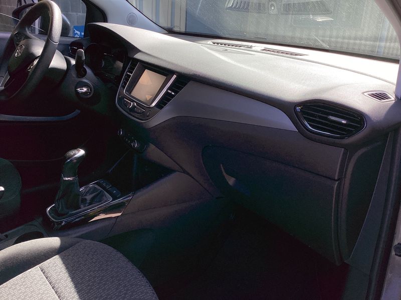 Opel Crossland X 1.2 Edition 2019 – снимка 24