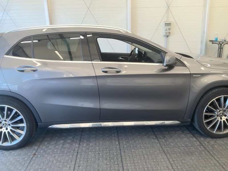 Mercedes-Benz GLA-Klasse GLA 200 Urban Style Edition 2019 – снимка 10