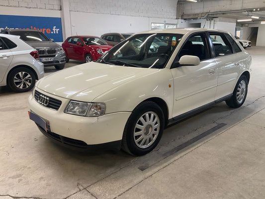 Audi A3 1.9 TDI Ambiente 2000 – снимка 1