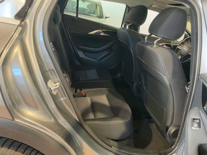 Infiniti QX30 2.2 Diesel Premium Tech 2017 – снимка 19
