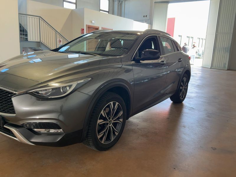 Infiniti QX30 2.2 Diesel Premium Tech 2017 – снимка 2