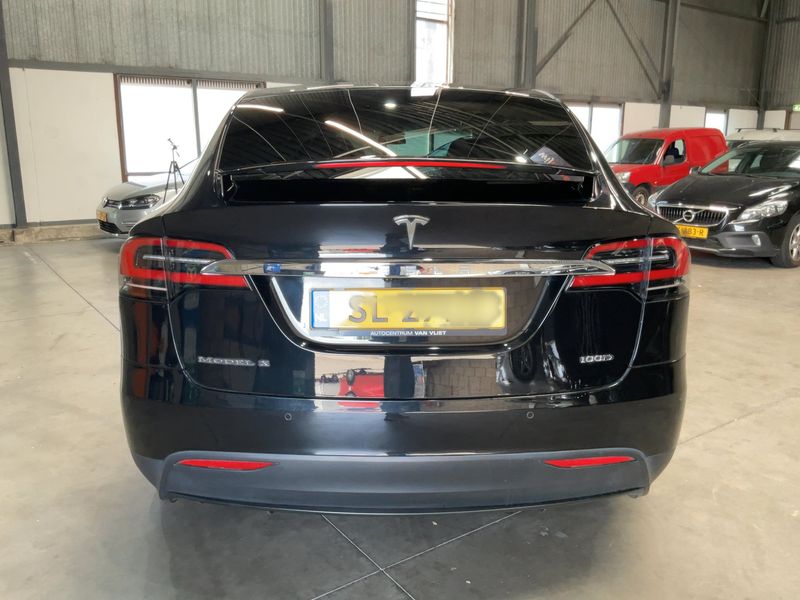 Tesla Model X 100D Dual 2018 – снимка на щета