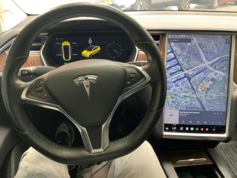 Tesla Model X 100D Dual 2018 – снимка 12