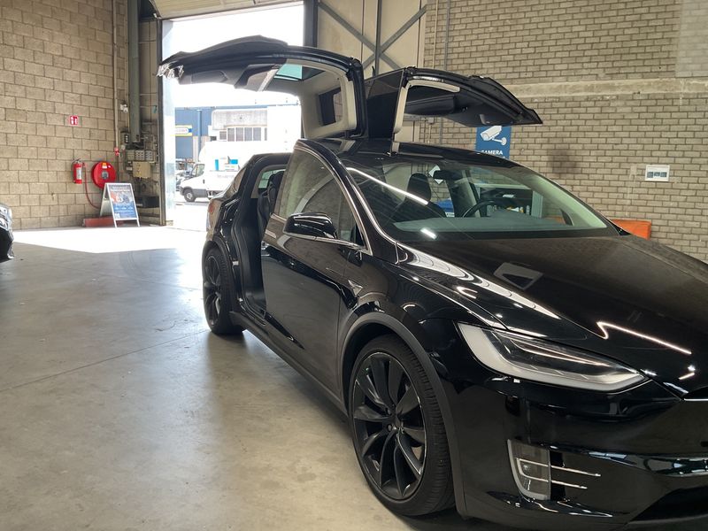 Tesla Model X 100D Dual 2018 – снимка на щета