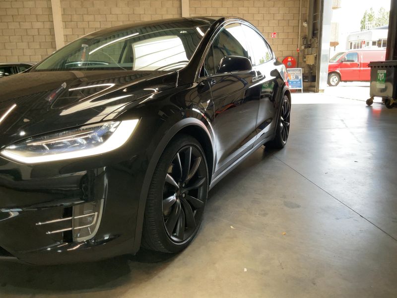Tesla Model X 100D Dual 2018 – снимка 2