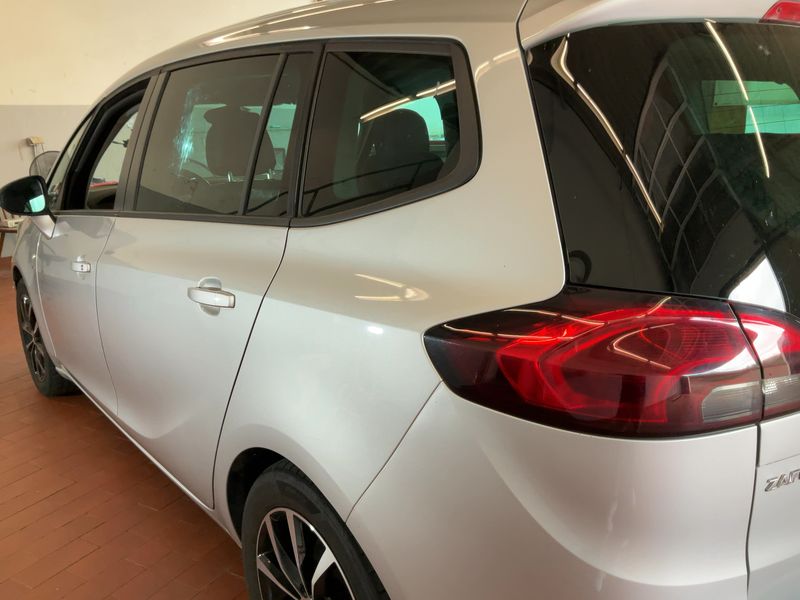Opel Zafira Tourer 1.4 Turbo Active 2016 – снимка 6