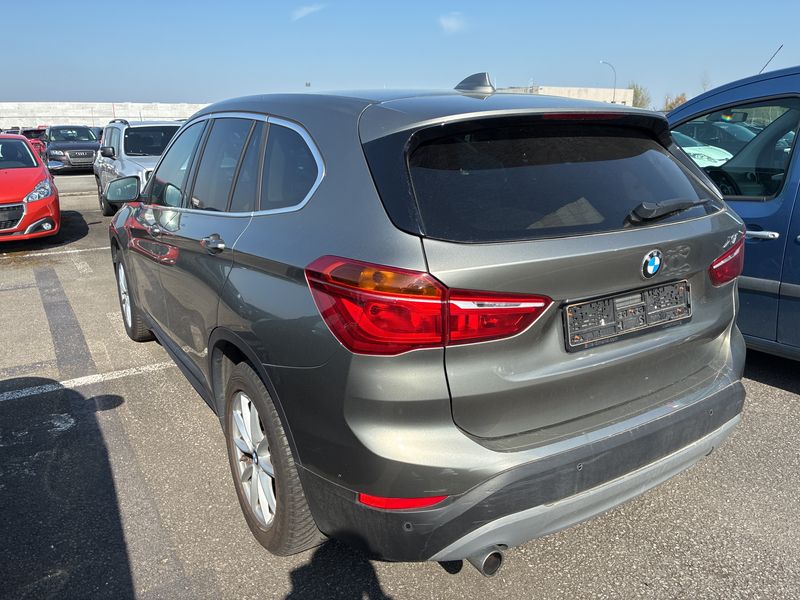 BMW X1 sDrive 18d Advantage 2017 – снимка 3