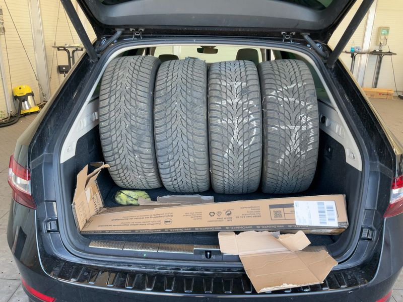 Skoda Superb 2.0 TSI Laurin & Klement 4x4 2016 – снимка 16