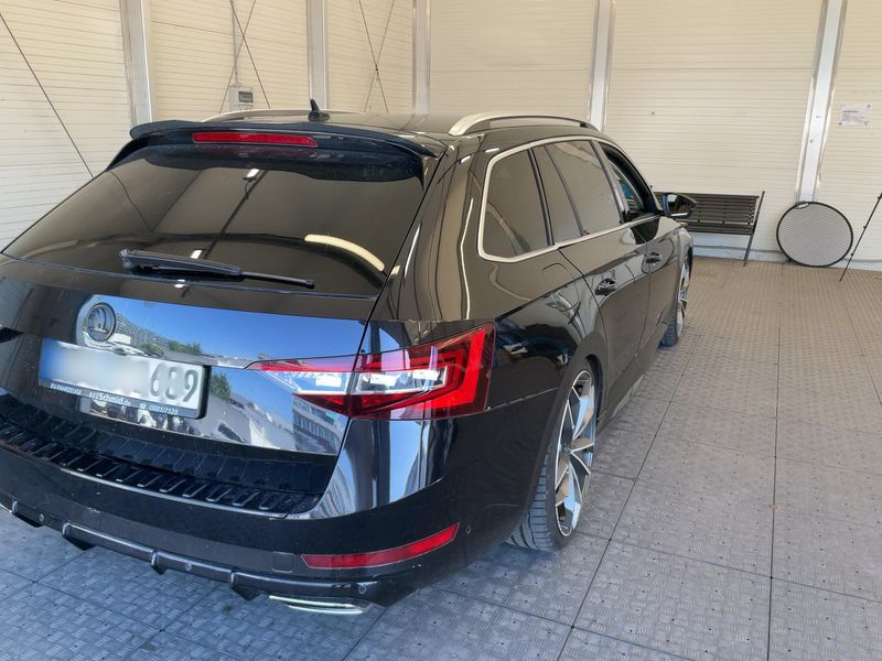 Skoda Superb 2.0 TSI Laurin & Klement 4x4 2016 – снимка 8