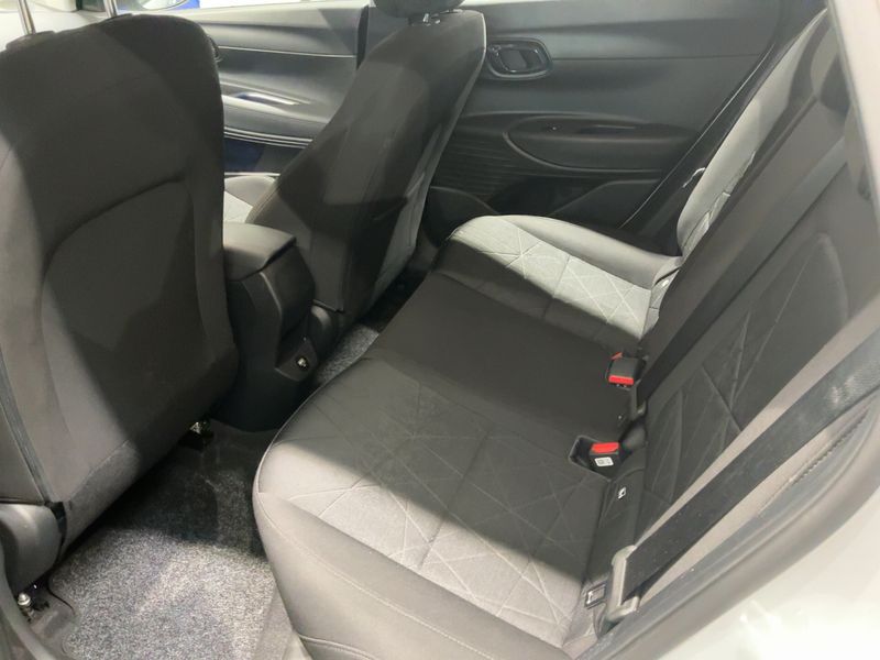 Hyundai Bayon 1.0 T-GDI Mild-Hybrid Trend 2WD 2021 – снимка 19