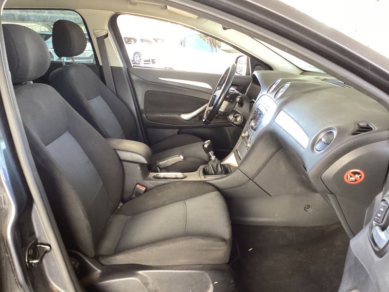 Ford Mondeo 1.8 TDCi Trend 2008 – снимка 3