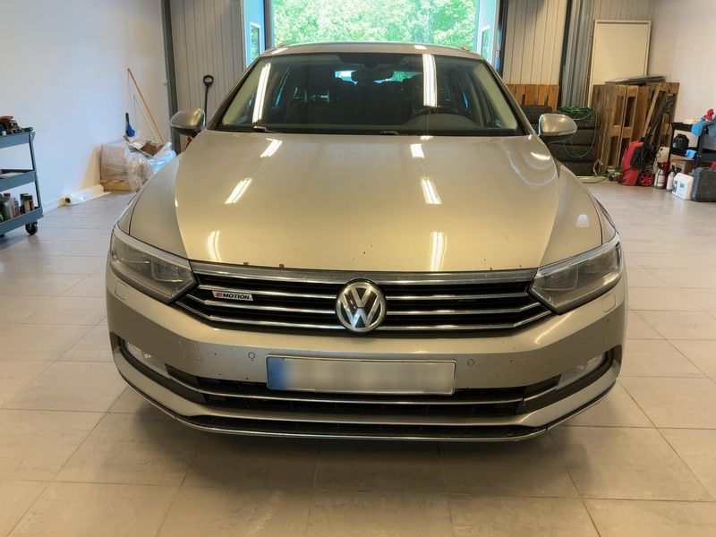 Volkswagen Passat 2.0 TDI Highline 4Motion BlueMotion Tech 2015 – снимка 14