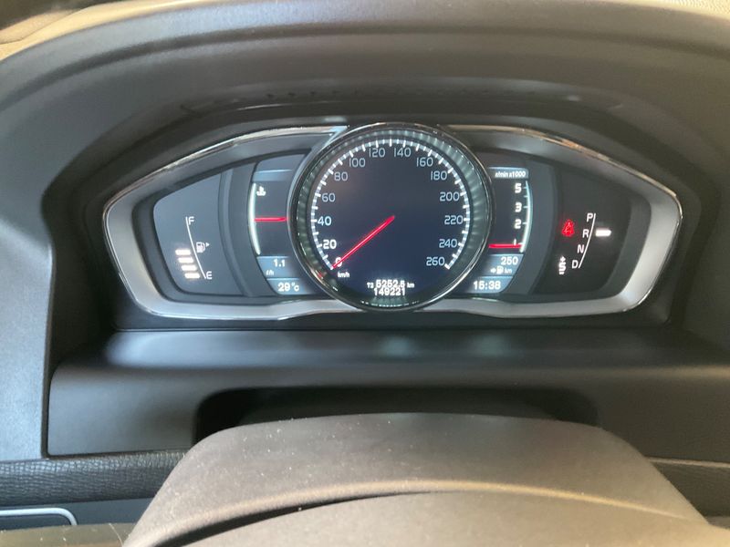Volvo XC60 2.4 D5 Summum AWD 2013 – снимка 18