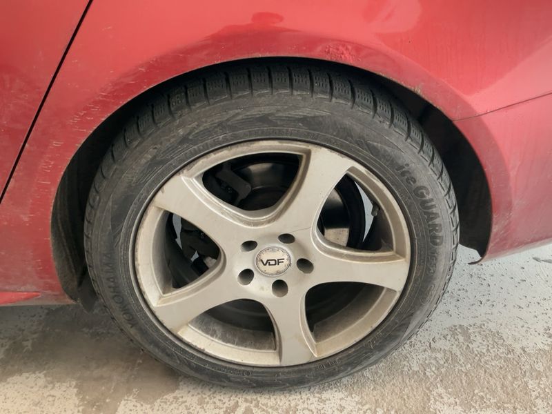 Audi A4 2.0 TDI quattro Attraction 2013 – снимка 5