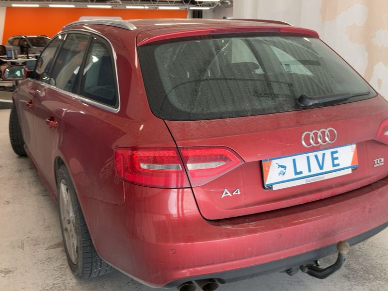 Audi A4 2.0 TDI quattro Attraction 2013 – снимка 6
