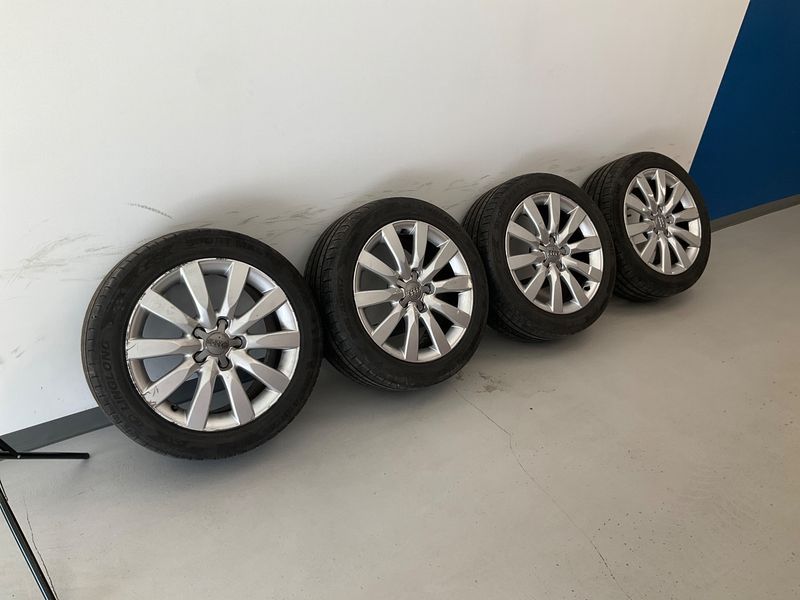 Audi A4 2.0 TDI quattro Attraction 2013 – снимка 15