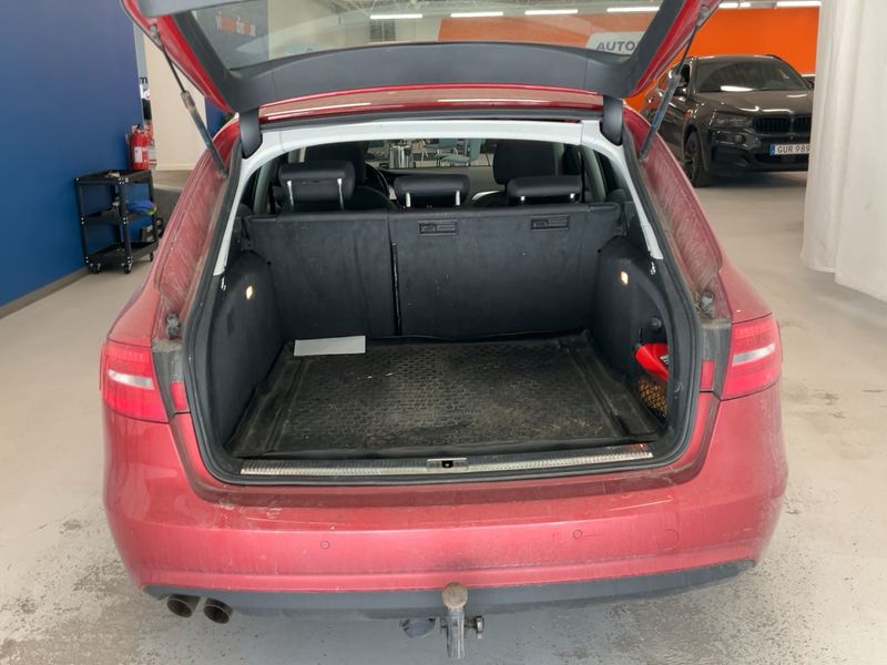 Audi A4 2.0 TDI quattro Attraction 2013 – снимка 16