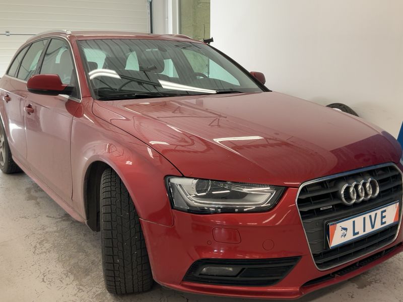 Audi A4 2.0 TDI quattro Attraction 2013 – снимка 12