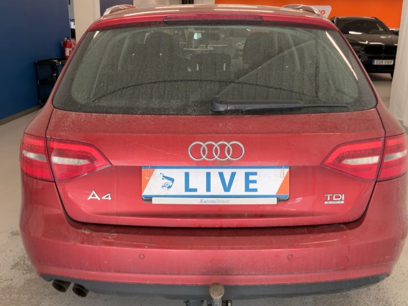 Audi A4 2.0 TDI quattro Attraction 2013 – снимка 7