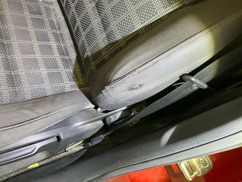 Audi A4 2.0 TDI quattro Attraction 2013 – снимка 25