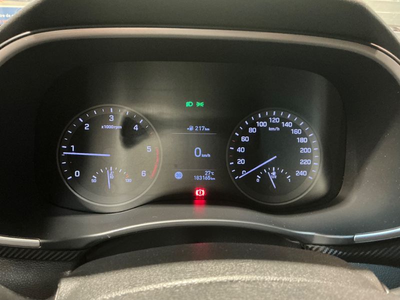 Hyundai Tucson 1.6 CRDi Creative 2WD 2019 – снимка 18