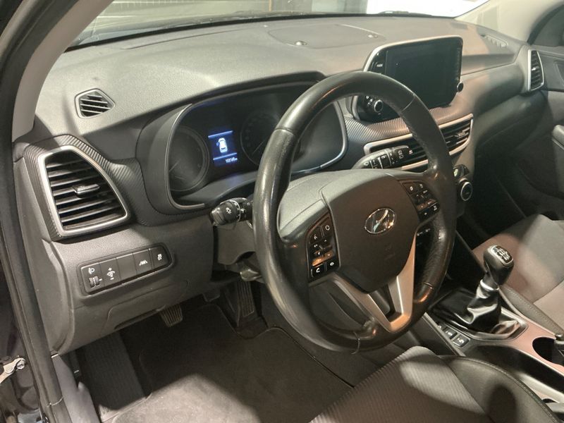 Hyundai Tucson 1.6 CRDi Creative 2WD 2019 – снимка 22