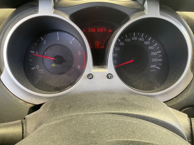 Nissan Juke 1.5 Turbodiesel Acenta 2011 – снимка 4