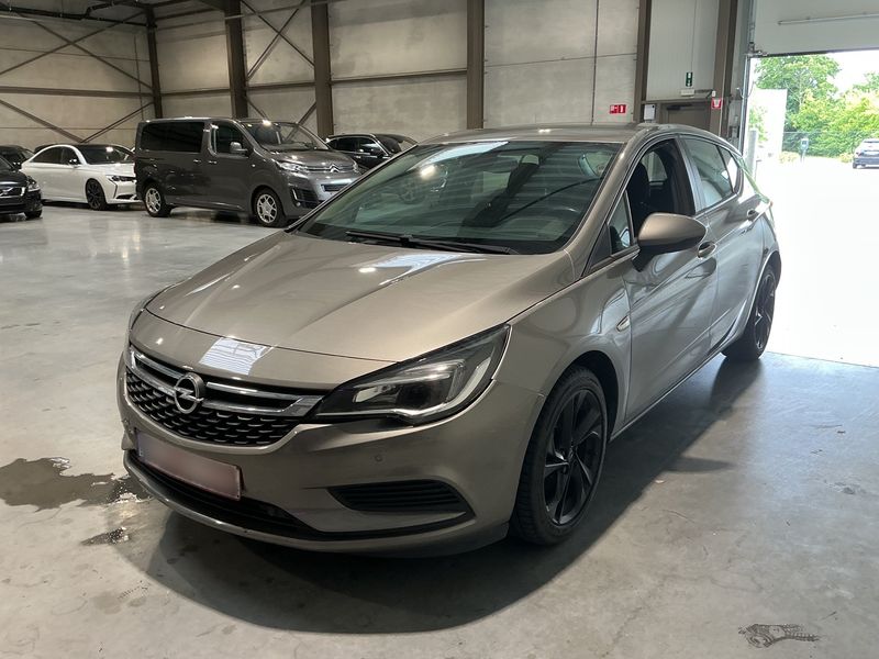 Opel Astra 1.0 Turbo Business Start/Stop 2017 – снимка 1