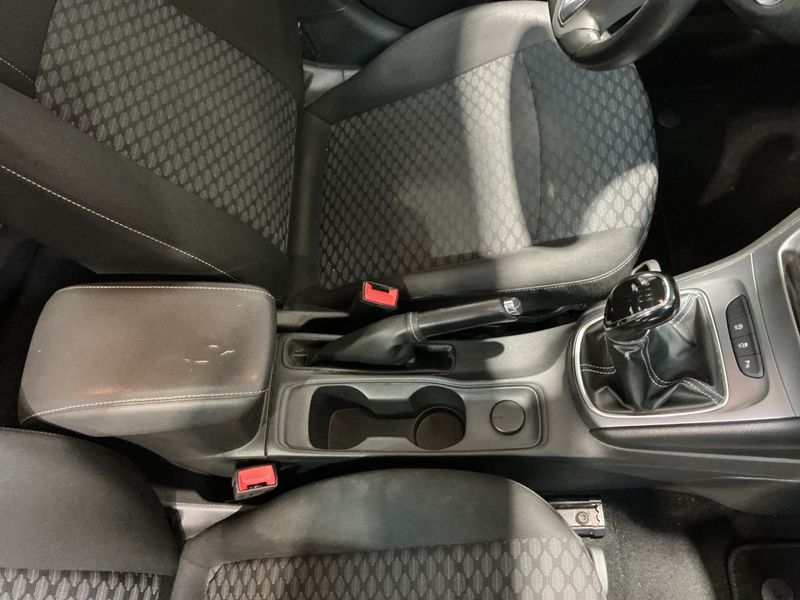 Opel Astra 1.0 Turbo Business Start/Stop 2017 – снимка 29