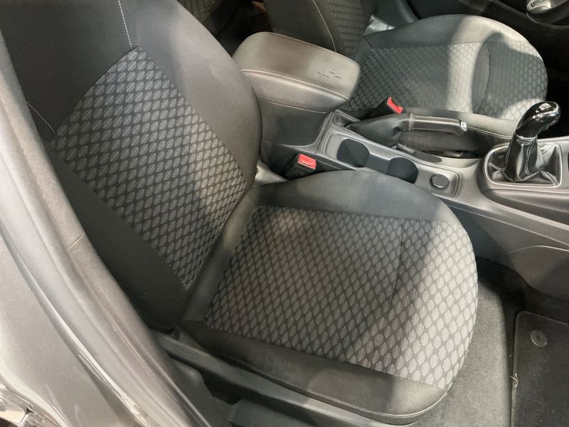 Opel Astra 1.0 Turbo Business Start/Stop 2017 – снимка 33