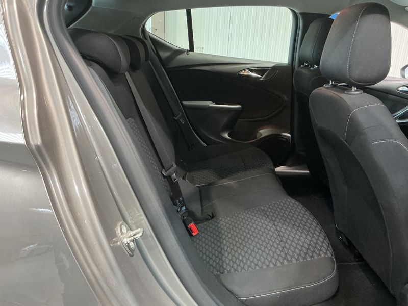 Opel Astra 1.0 Turbo Business Start/Stop 2017 – снимка 19