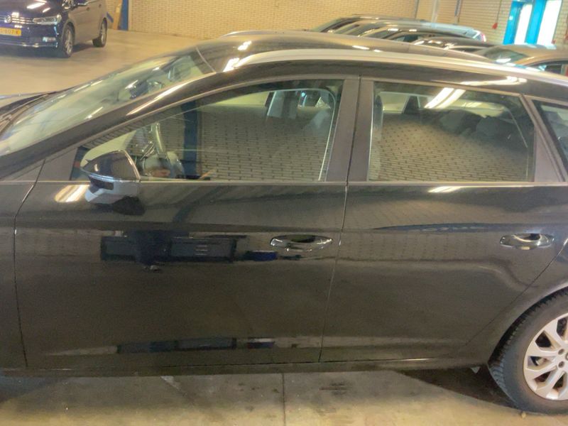 Seat Leon 1.6 TDI Style Business 2014 – снимка 4