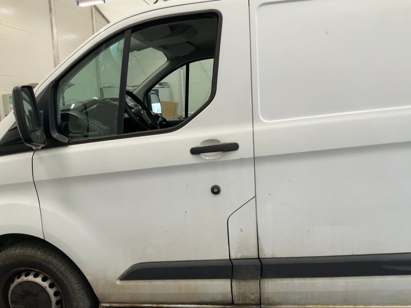 Ford Transit 2.0 TDCi 310 L1 2017 – снимка 4