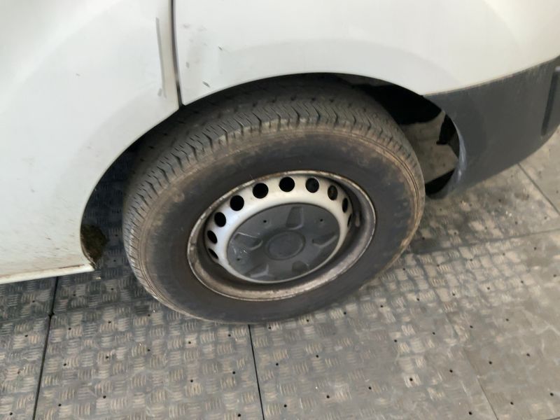 Ford Transit 2.0 TDCi 310 L1 2017 – снимка 11