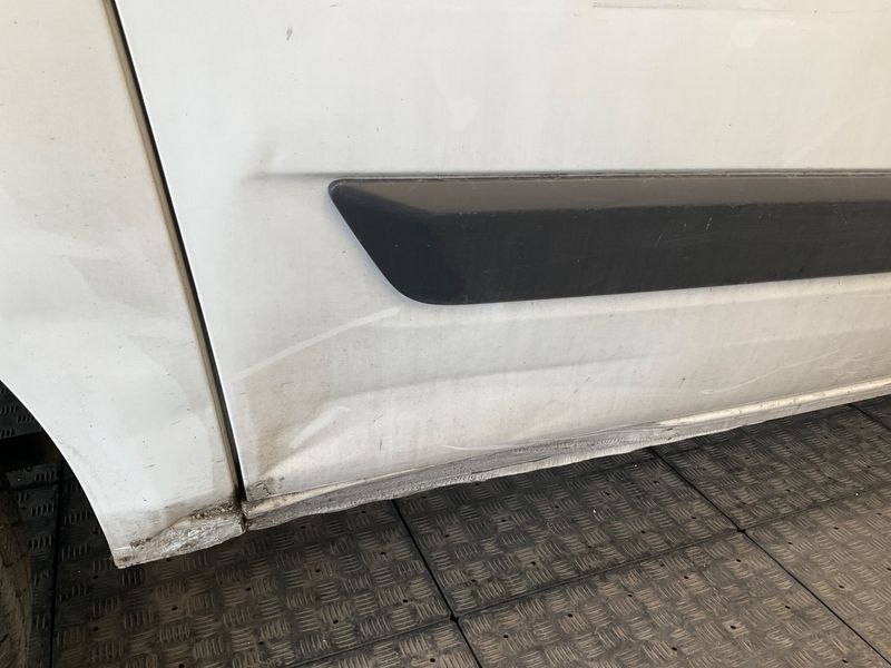 Ford Transit 2.0 TDCi 310 L1 2017 – снимка 24