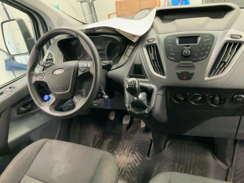 Ford Transit 2.0 TDCi 310 L1 2017 – снимка 17