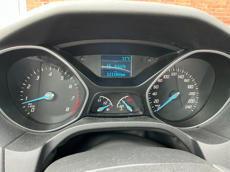 Ford Focus 1.0 EcoBoost Titanium 2013 – снимка 4